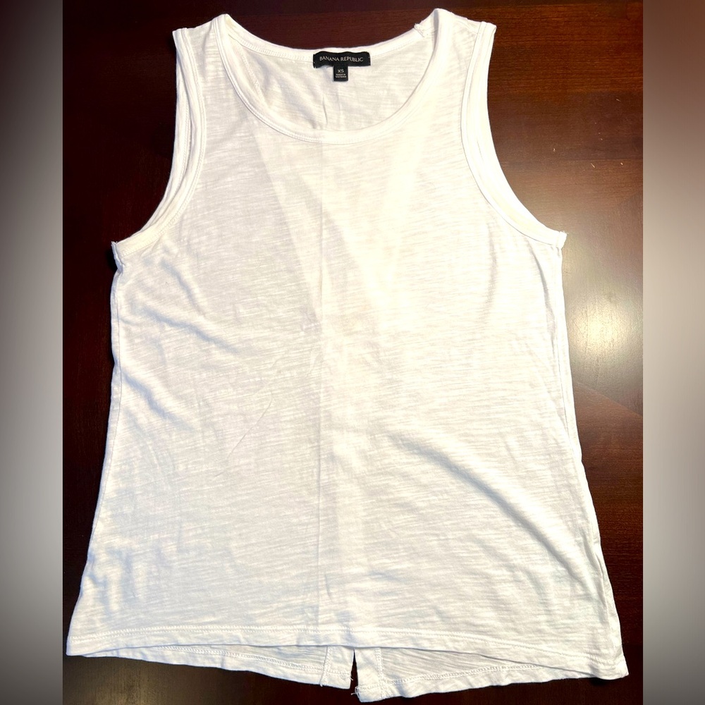 White Back-split Top Sz XS
